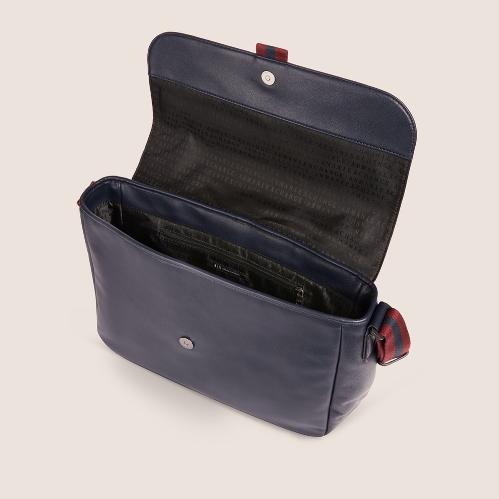 NWT Armani Exchange Messenger Bag - Picture 3 of 8